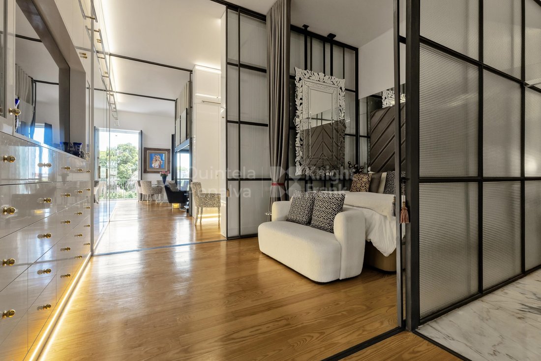 Apartment in Cedofeita, Santo Ildefonso, Se, Miragaia, Sao Nicolau e Vitoria, Porto District, Portugal 1 - 18076997