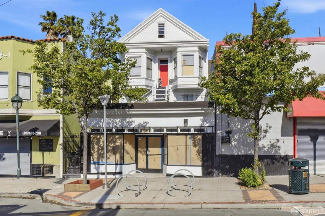 San Francisco, California, United States 1 - 18074648