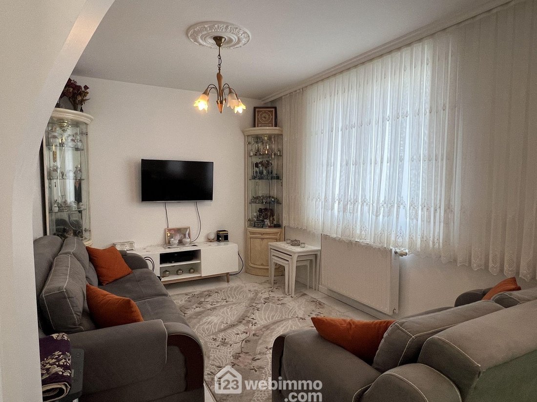 Villa in Vitry-sur-Seine, Ile-de-France, France 5 - 18073113