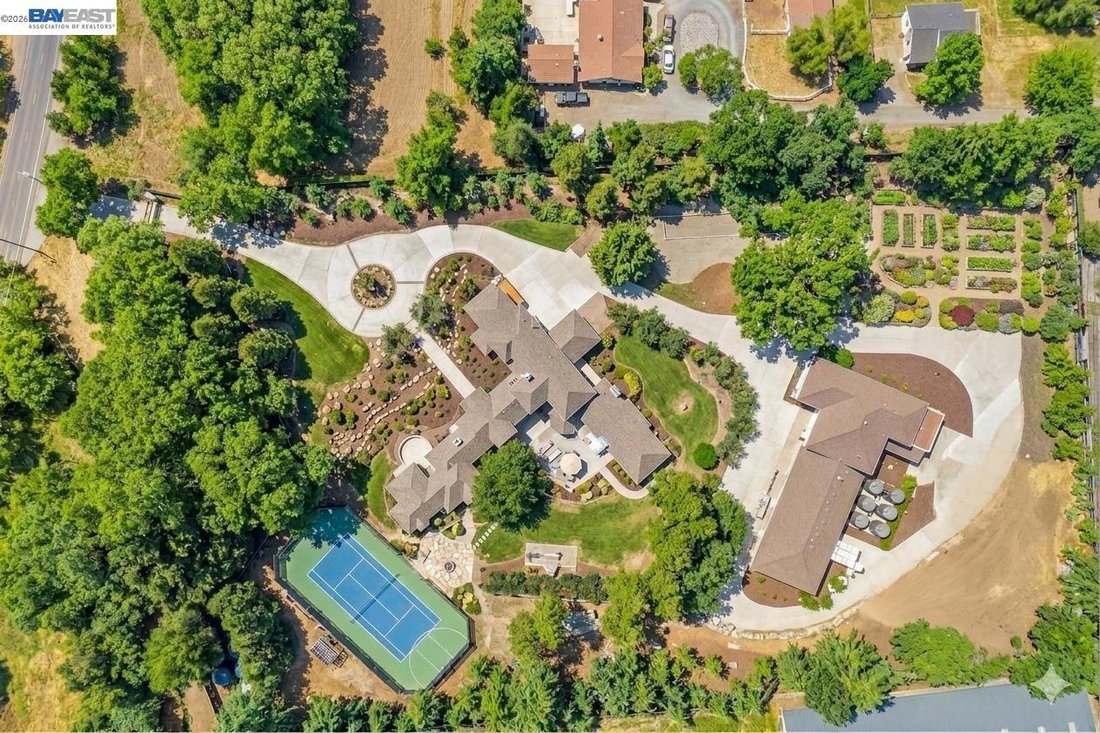 House in Danville, California, United States 2 - 18078830