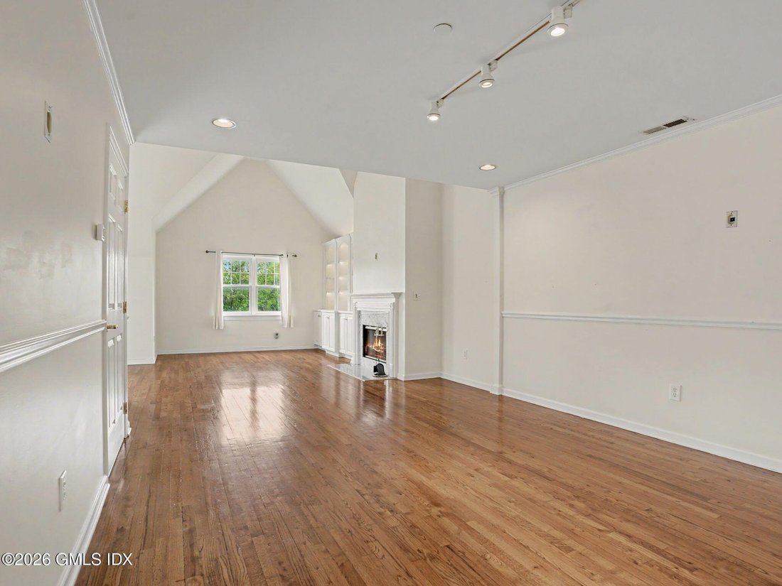 Condo in Greenwich, Connecticut, United States 3 - 18079672
