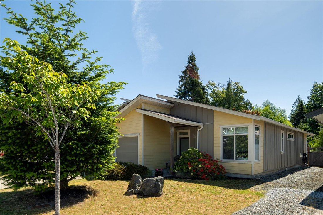 House in Sooke, British Columbia, Canada 2 - 18076712