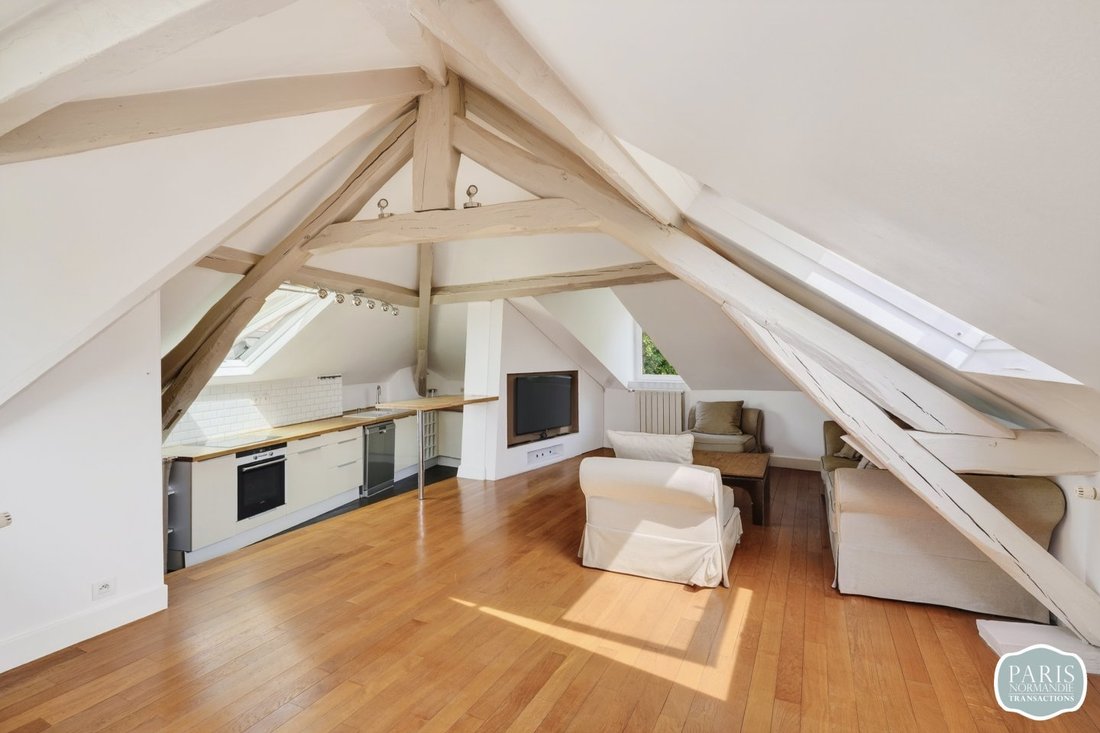 Appartamento a Le Village, Louveciennes, Francia 1 - 18075480