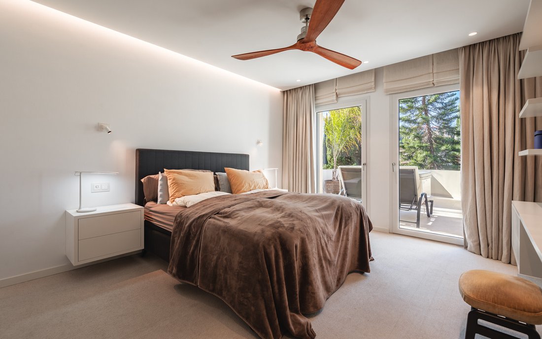 Penthouse in Puerto Banus, Marbella, Spain 4 - 18079382