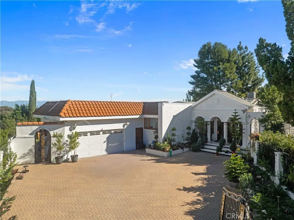 Condo in Los Angeles, California, United States 3 - 17730095