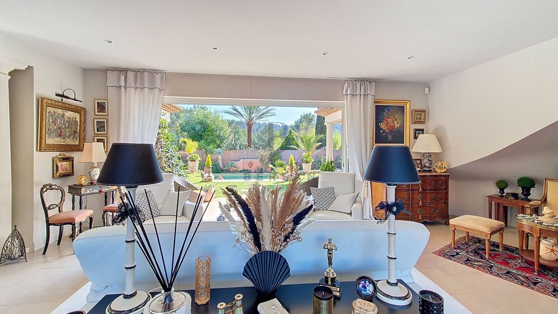 Villa in Le Dramont-Agay-Anthéor-Le Trayas, Saint-Raphaël, France 5 - 18075493