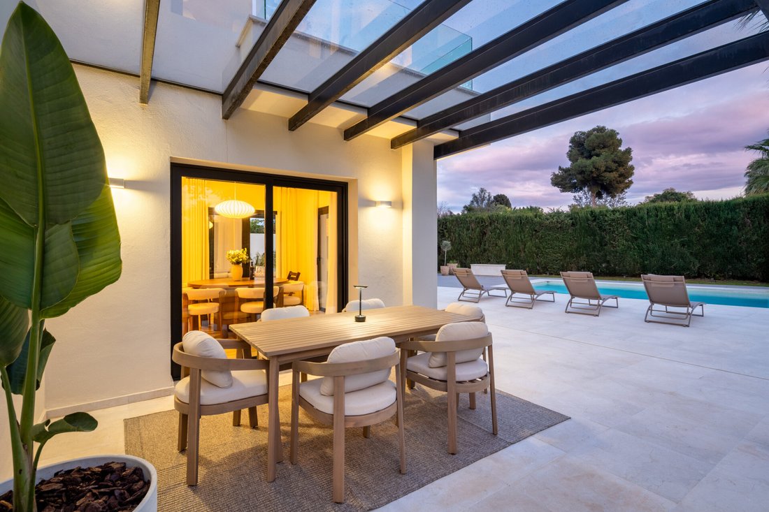 Villa in San Pedro de Alcantara, Andalusia, Spain 5 - 18079157