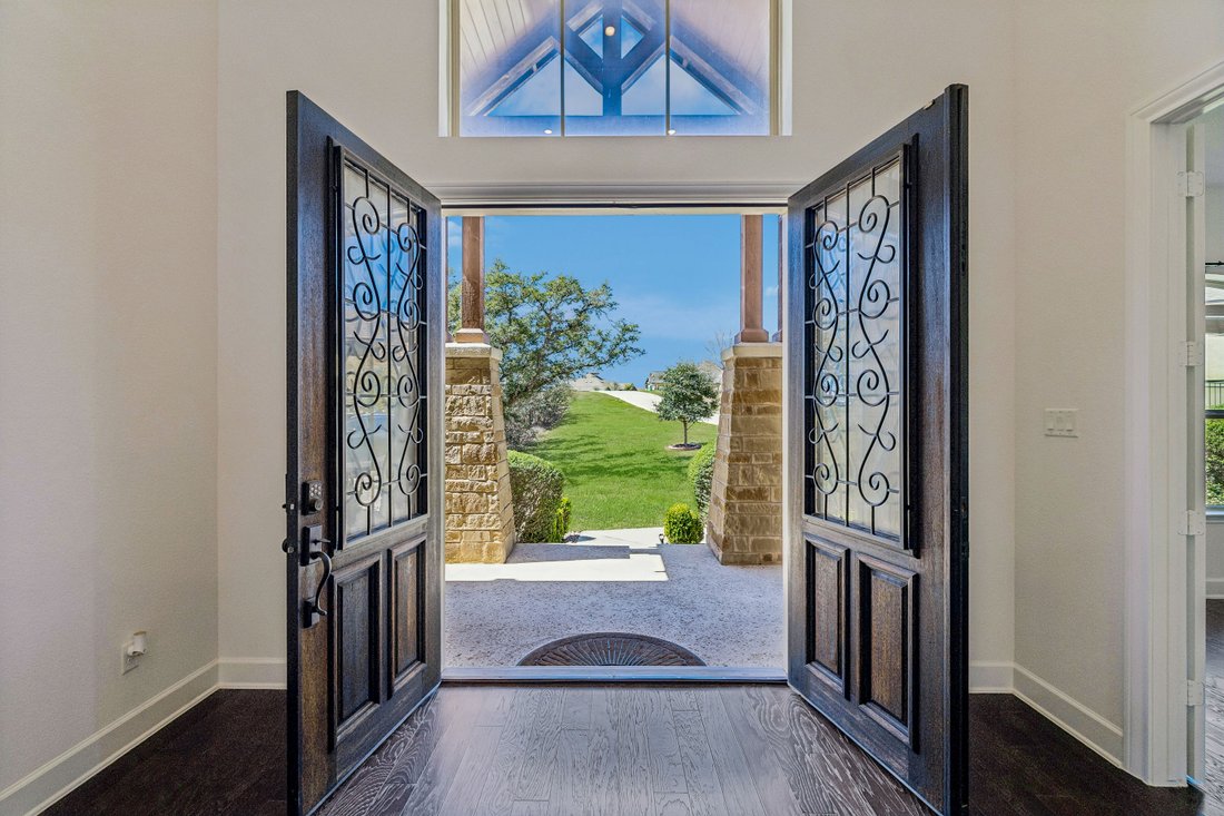 House in Helotes, Texas, United States 5 - 18078051