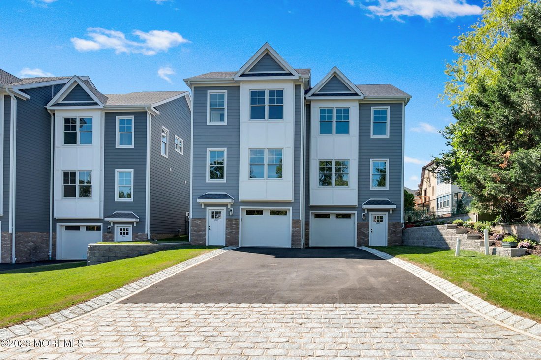 Condo in Old Bridge Township, New Jersey, United States 1 - 17795816