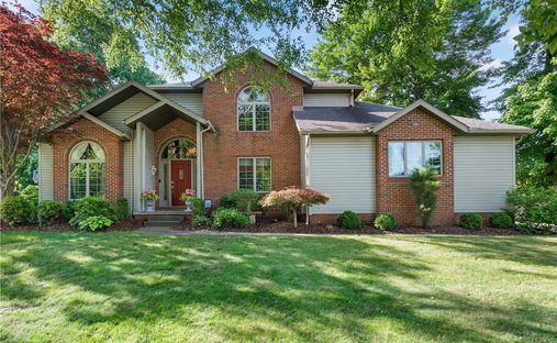 House in Akron, Ohio, United States 1