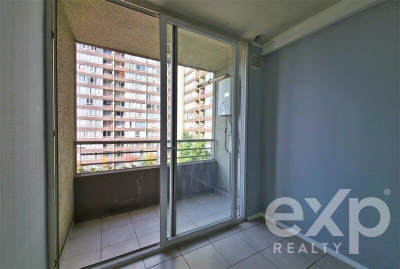 Apartment in San Miguel, Santiago Metropolitan Region, Chile 5 - 18072174