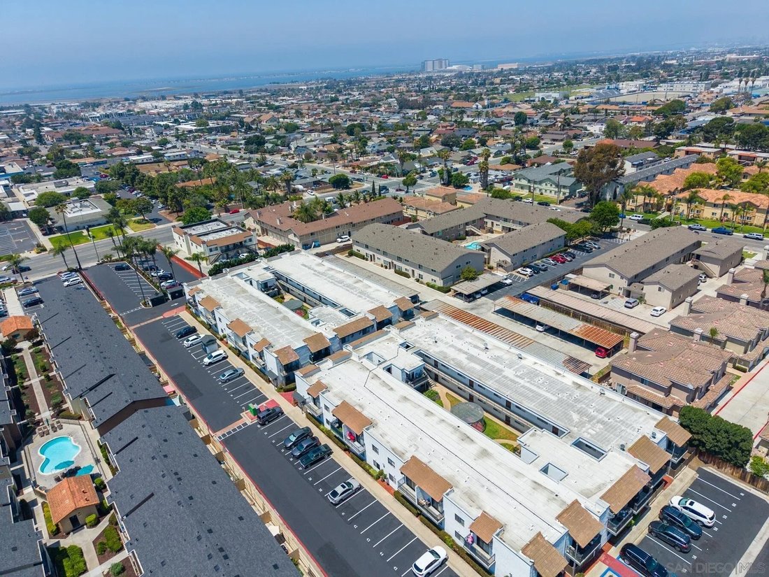 Chula Vista, California, United States 5 - 18075224