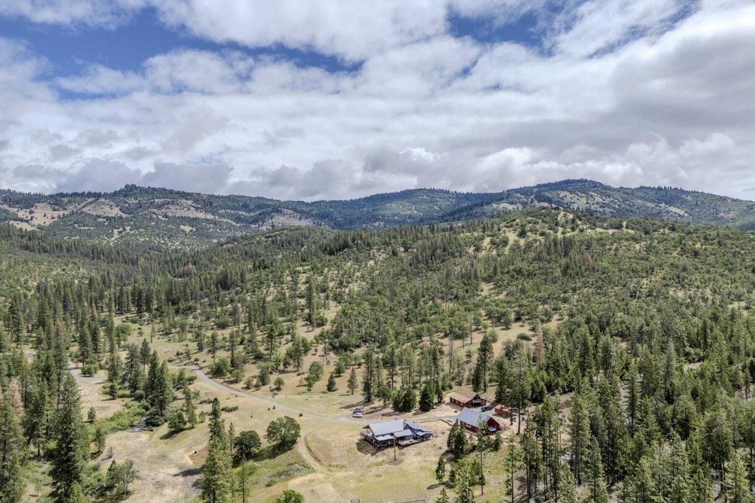 House in Ashland, Oregon, United States 4 - 18074241