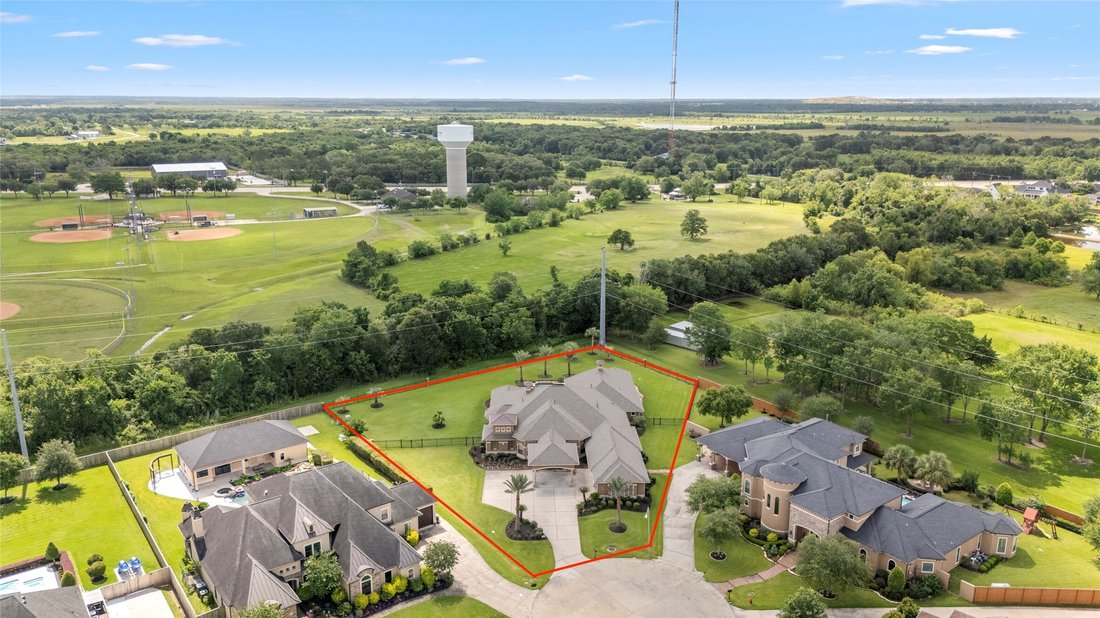 House in Friendswood, Texas, United States 1 - 18074174