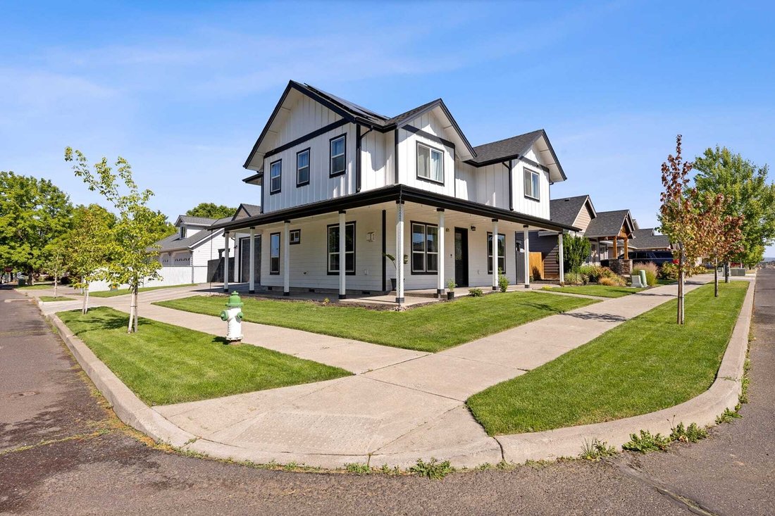 House in Prineville, Oregon, United States 3 - 18074200