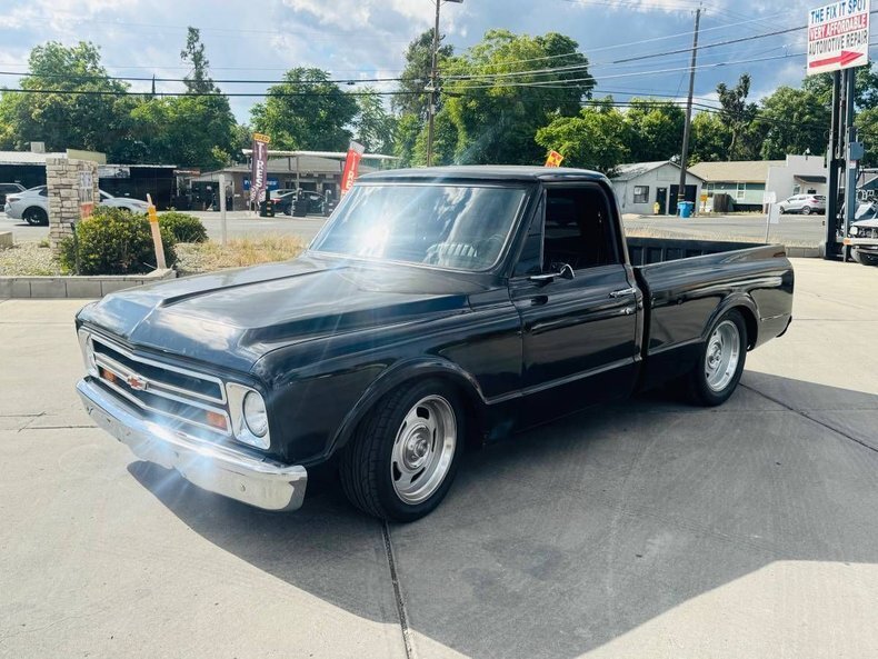 Pickup in Glendale, United States 2 - 18079042