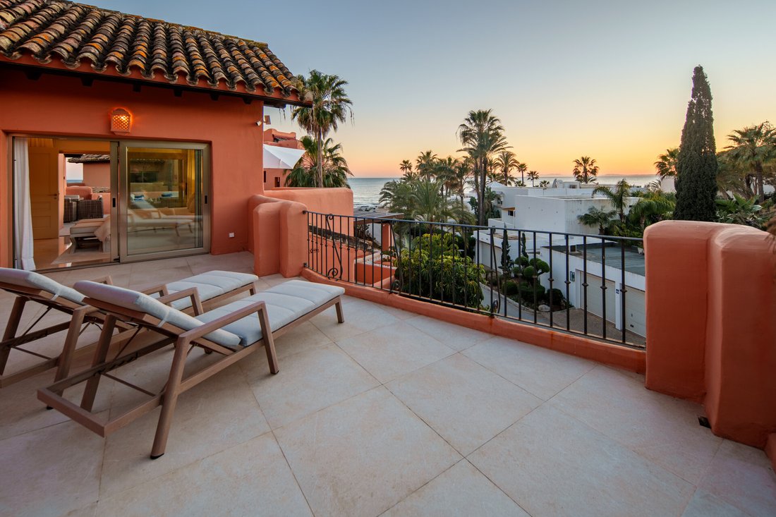 Penthouse in Marbella, Andalusia, Spain 1 - 18076748