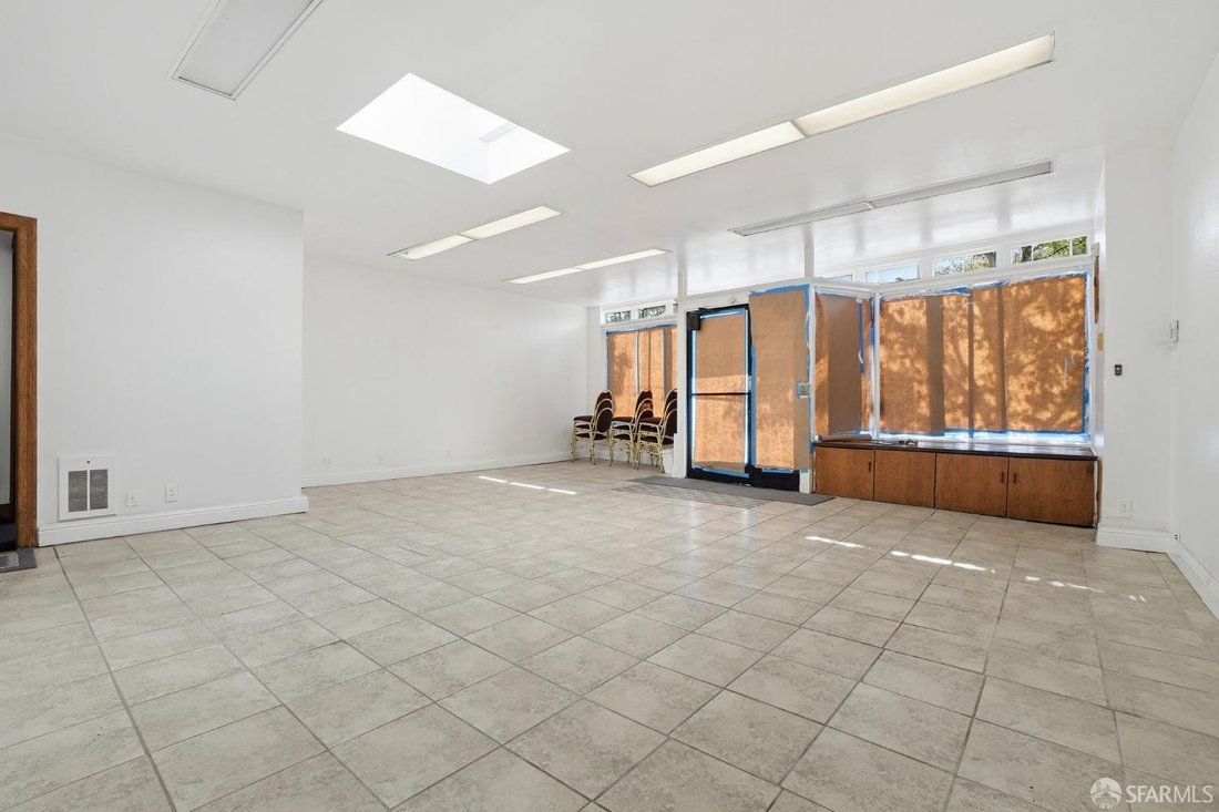 San Francisco, California, United States 2 - 18074648