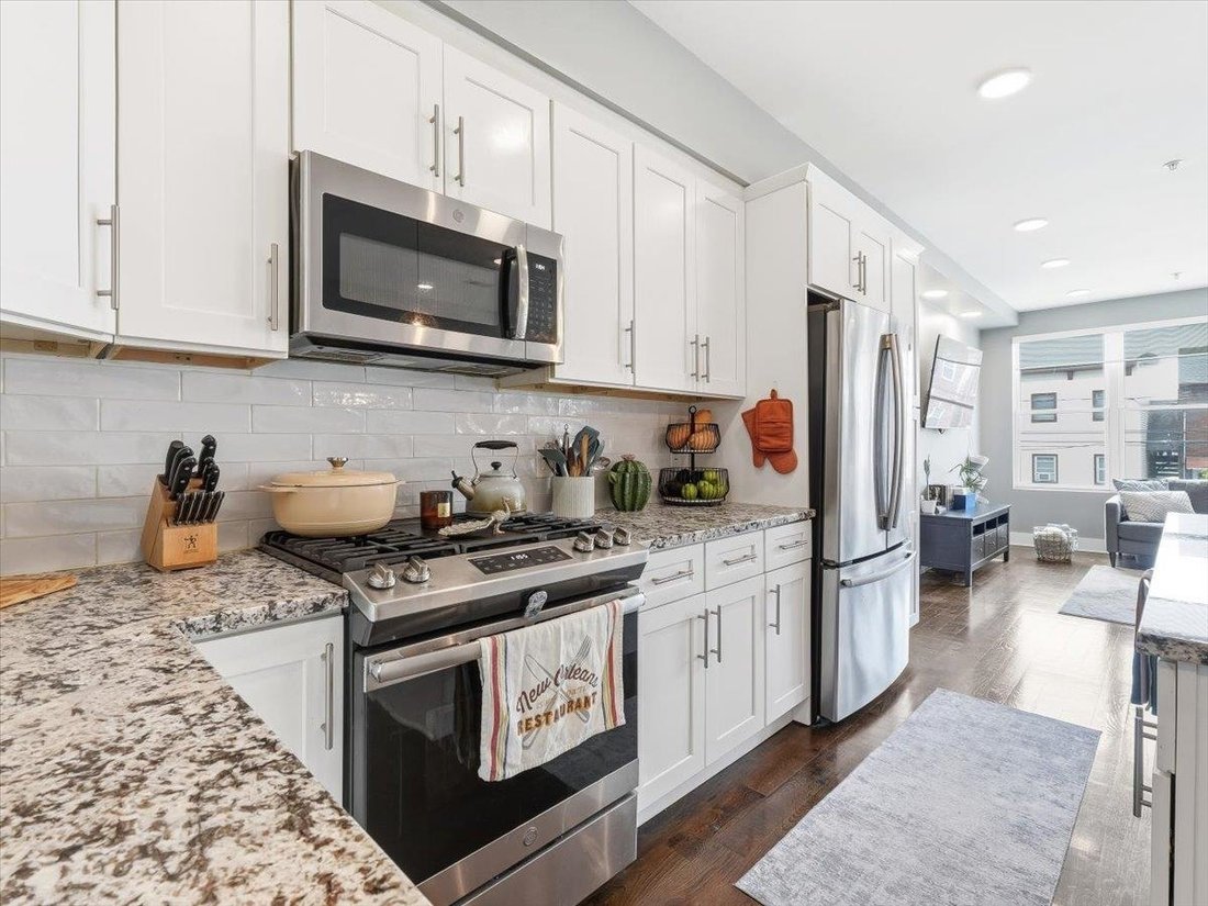 Condo in Jersey City, New Jersey, United States 2 - 18074224