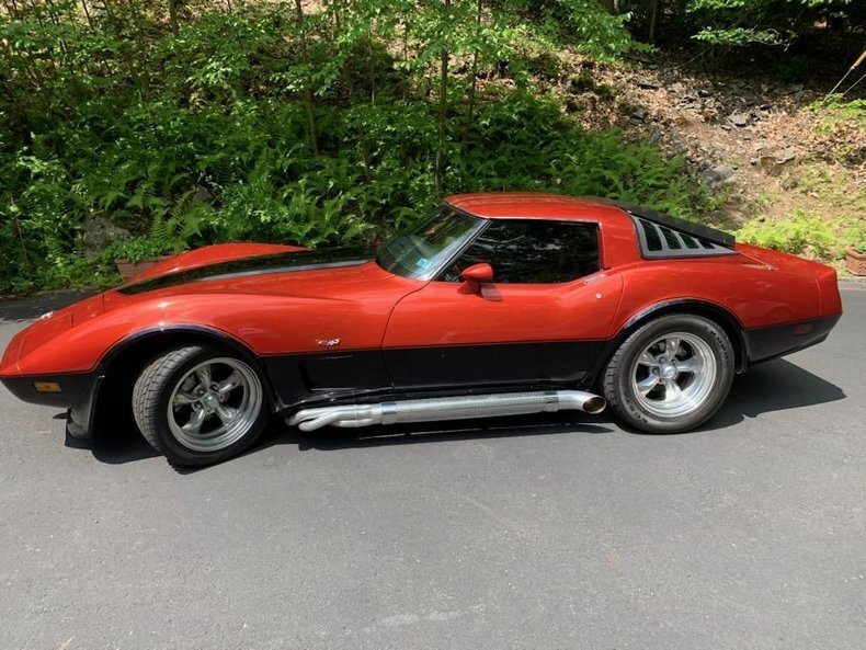 Coupe in Glendale, United States 3 - 18079045