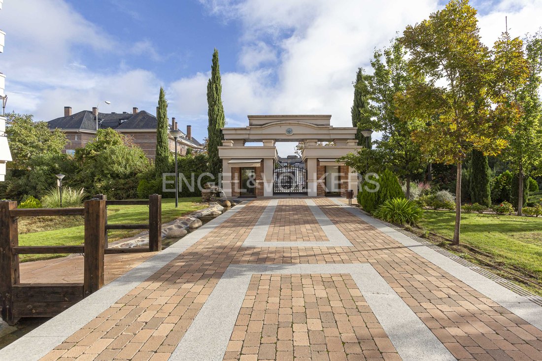Apartment in Majadahonda, Comunidad de Madrid, Spain 1 - 18076824