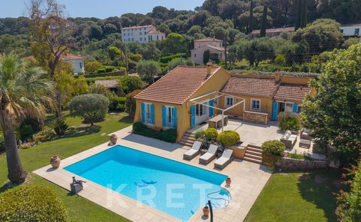 House in Antibes, Provence-Alpes-Côte d'Azur, France 1