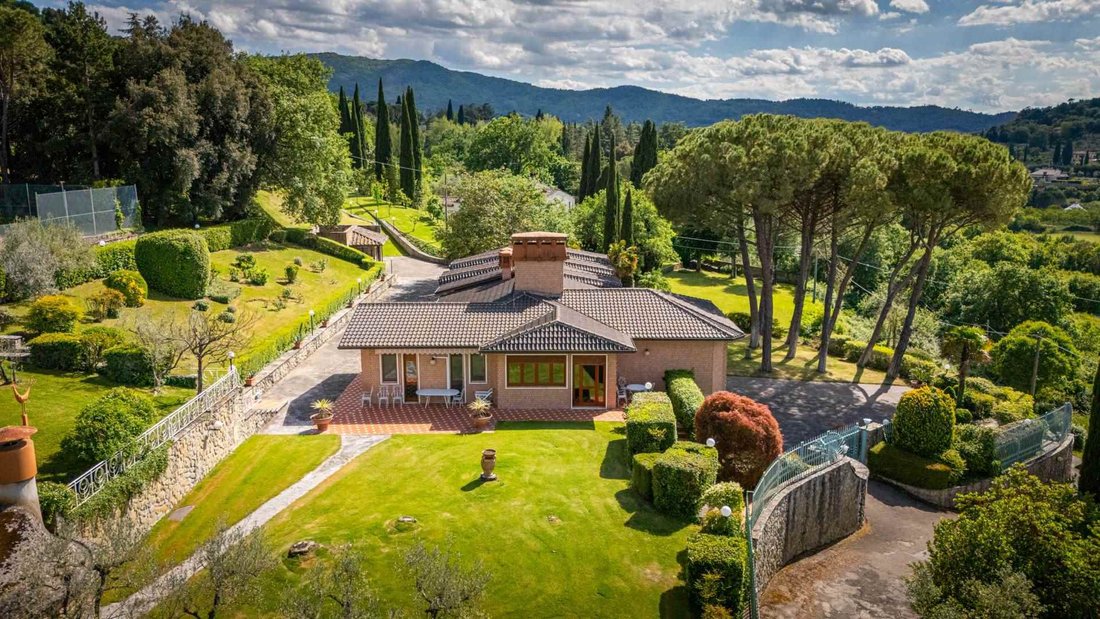 Villa in Center, Arezzo, Tuscany 2 - 18076774