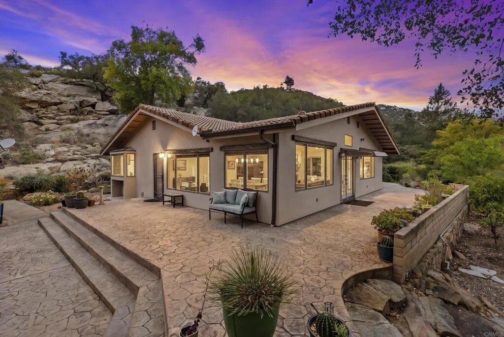 House in Escondido, California, United States 1 - 18079422