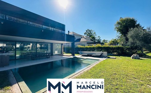 Maison à Esteban Echeverría, Province de Buenos Aires, Argentine 1