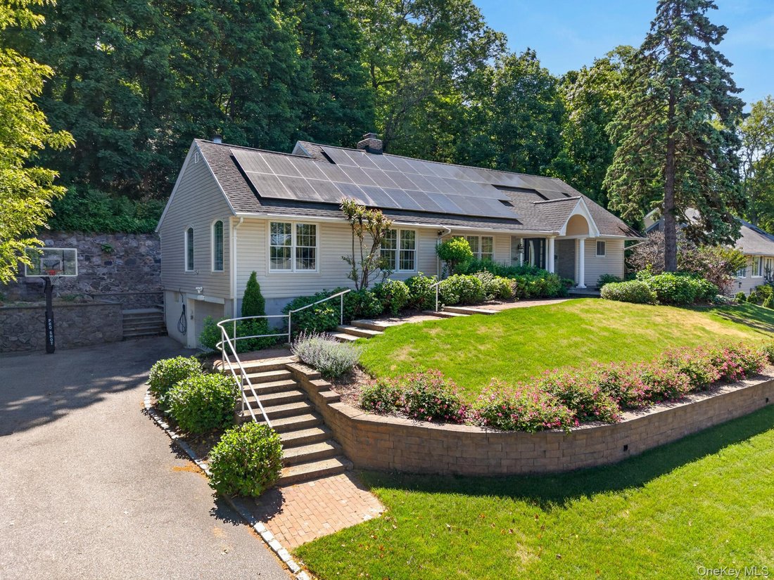House in East Hills, New York, United States 1 - 18078897