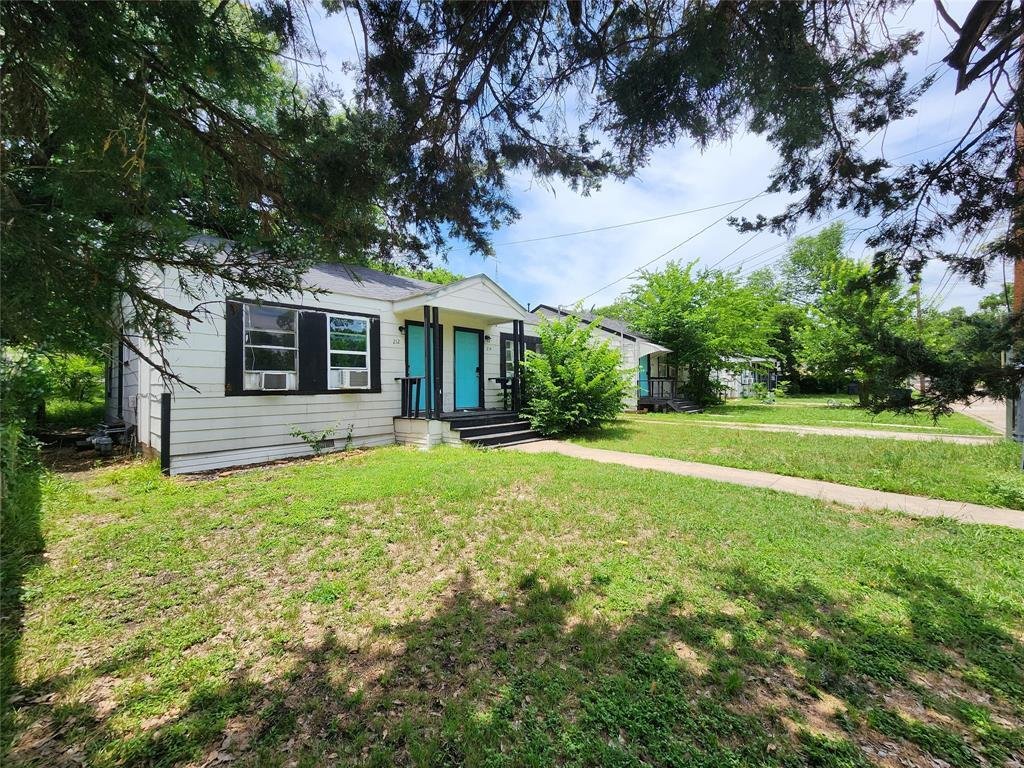 Corsicana, Texas, United States 5 - 18072544