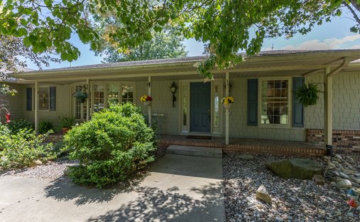 House in Taylor Ridge, Illinois, United States 1