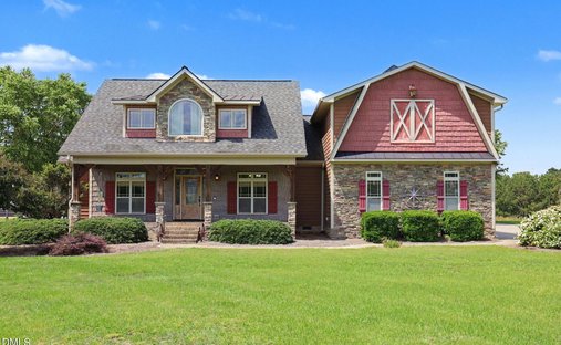 House in Four Oaks, North Carolina, United States 1