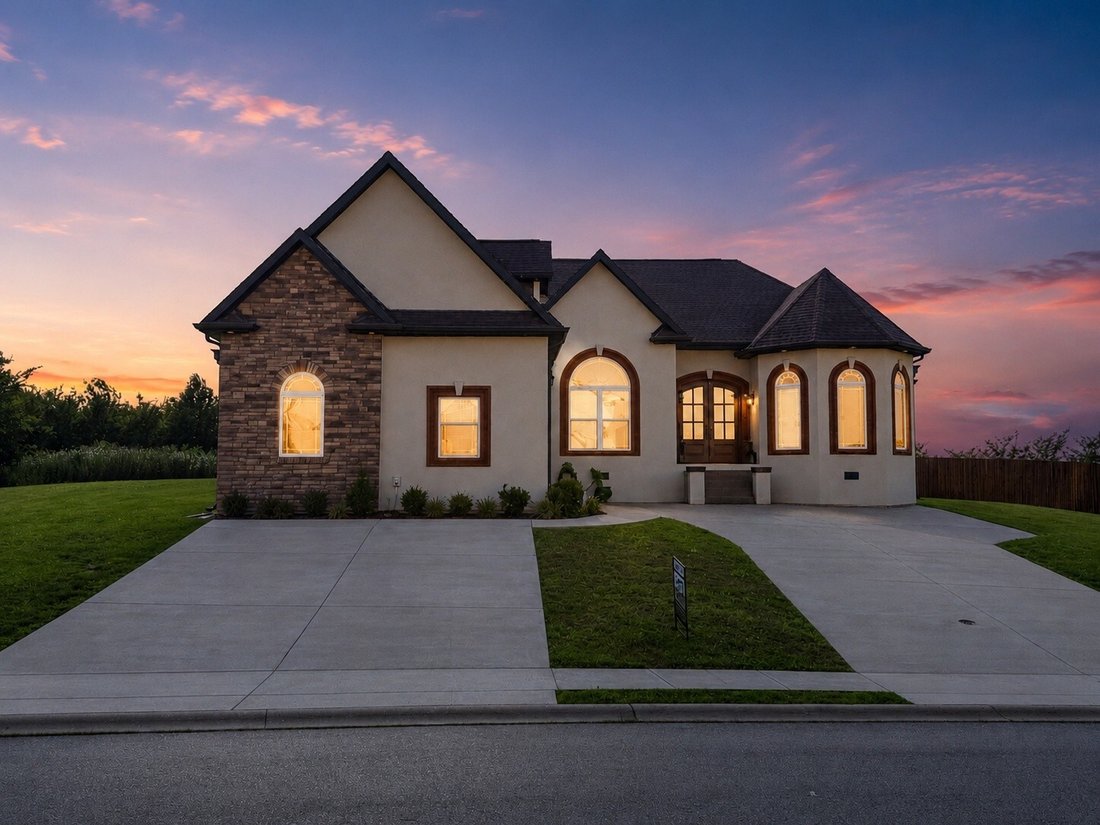House in Clarksville, Tennessee, United States 1 - 17934357