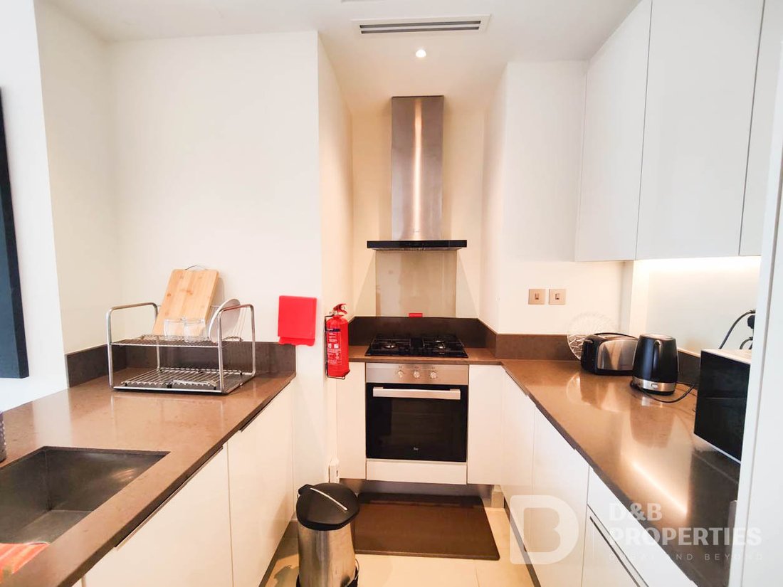 Apartment in Dubai Marina / Marsa Dubai, Dubai, United Arab Emirates 5 - 18071501