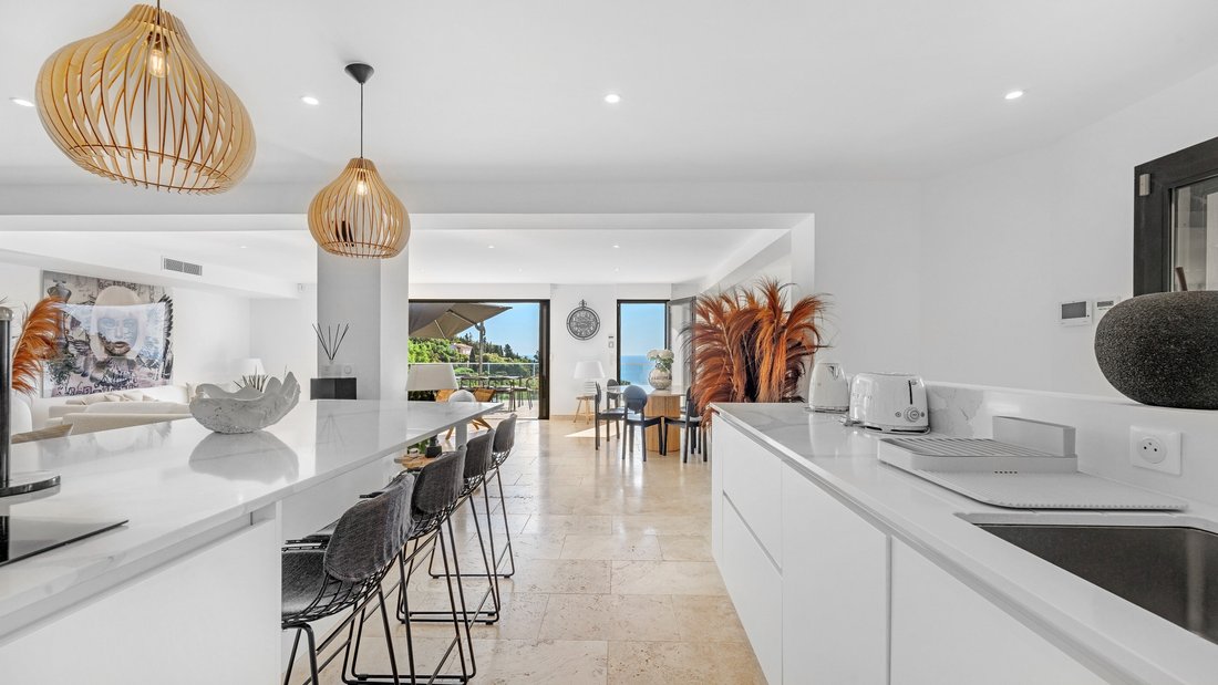 House in Les Issambres, Roquebrune-sur-Argens, France 5 - 18076551
