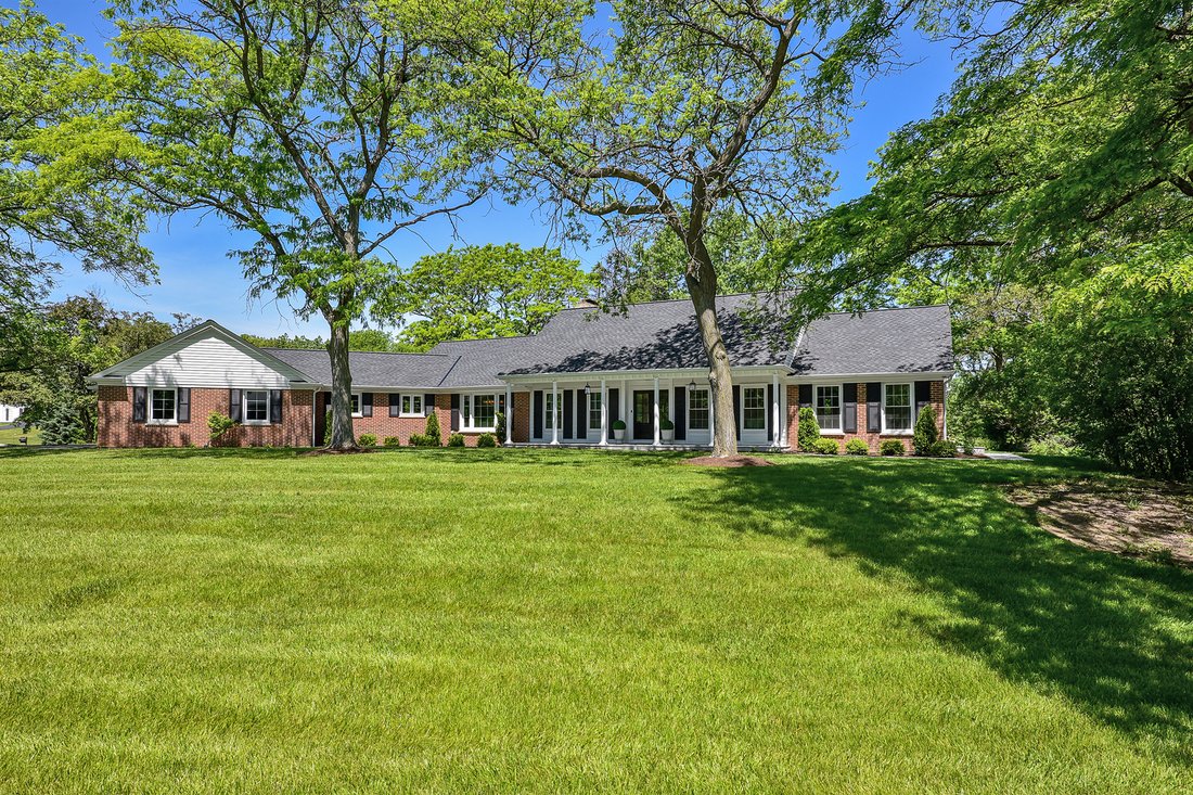 House in Palatine, Illinois, United States 1 - 18078173
