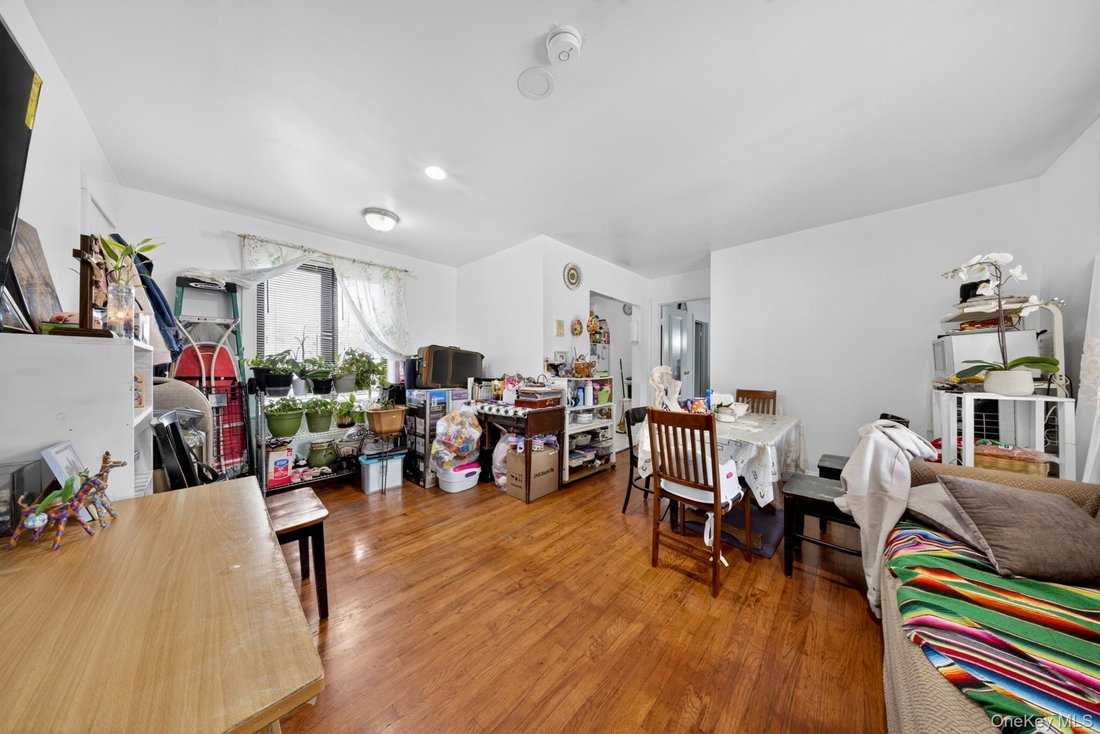 House in New York, New York, United States 2 - 18078886