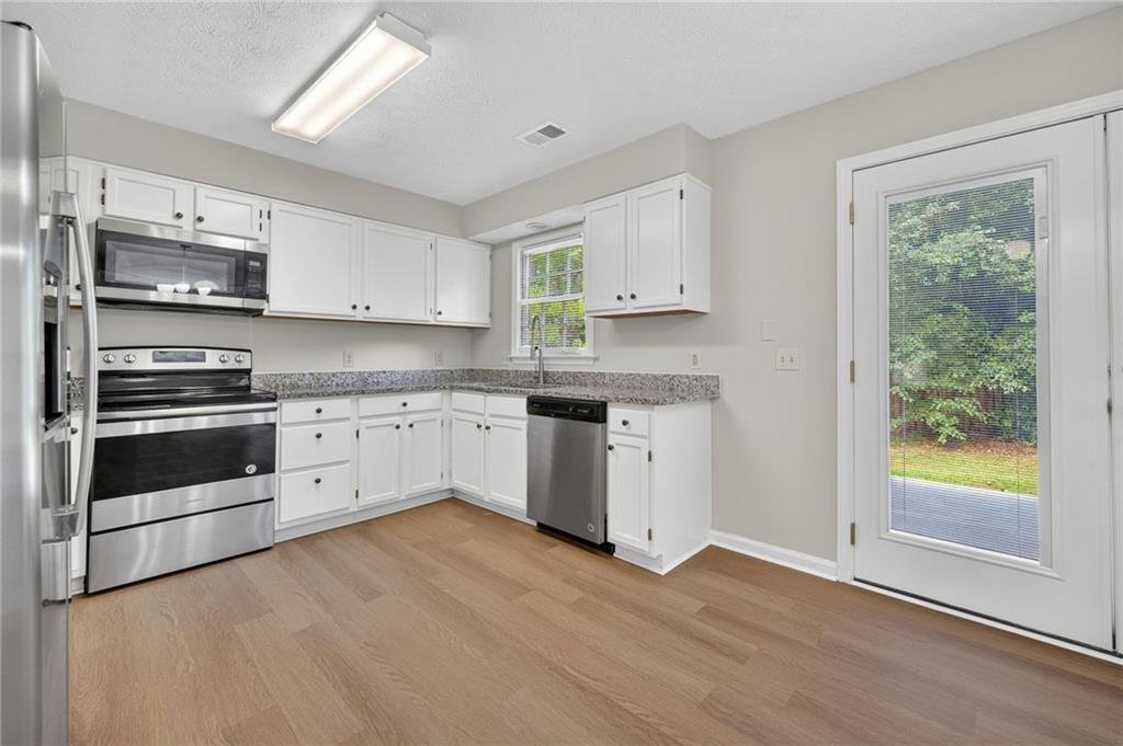 House in Alpharetta, Georgia, United States 5 - 18075920