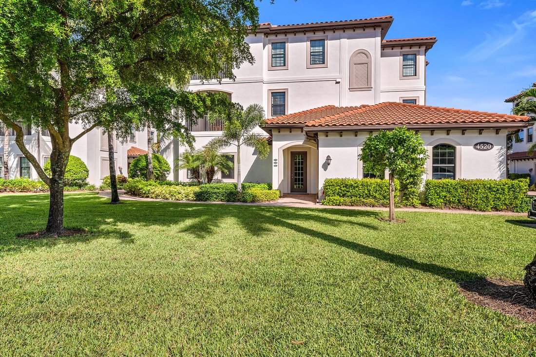 Condo in Bonita Springs, Florida, United States 1 - 18071162