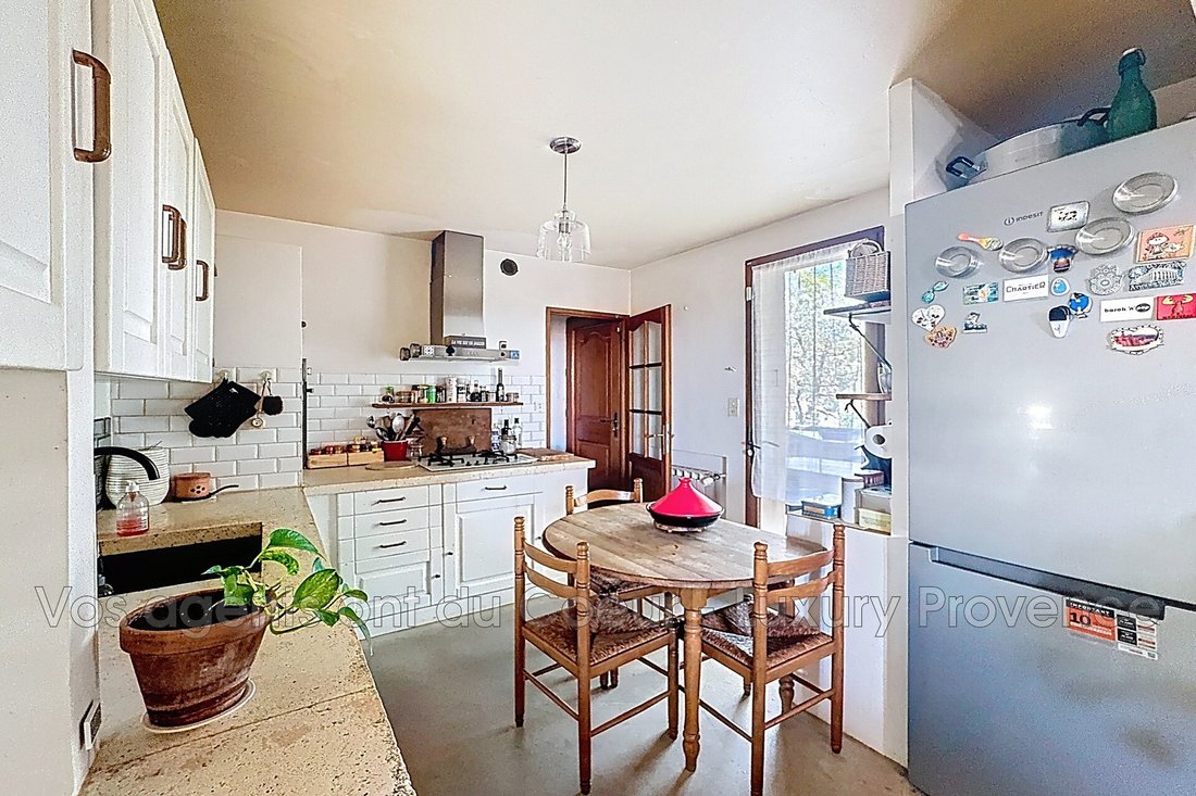 Villa in Puyloubier, Provence-Alpes-Côte d'Azur, France 3 - 18072357