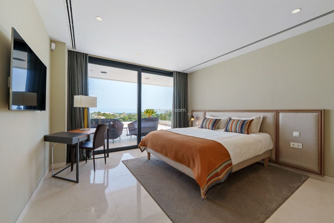 Villa in Puerto Banus, Marbella, Spain 5 - 18071628
