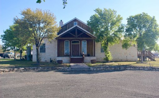 Farm Ranch in New Braunfels, Texas, United States 1