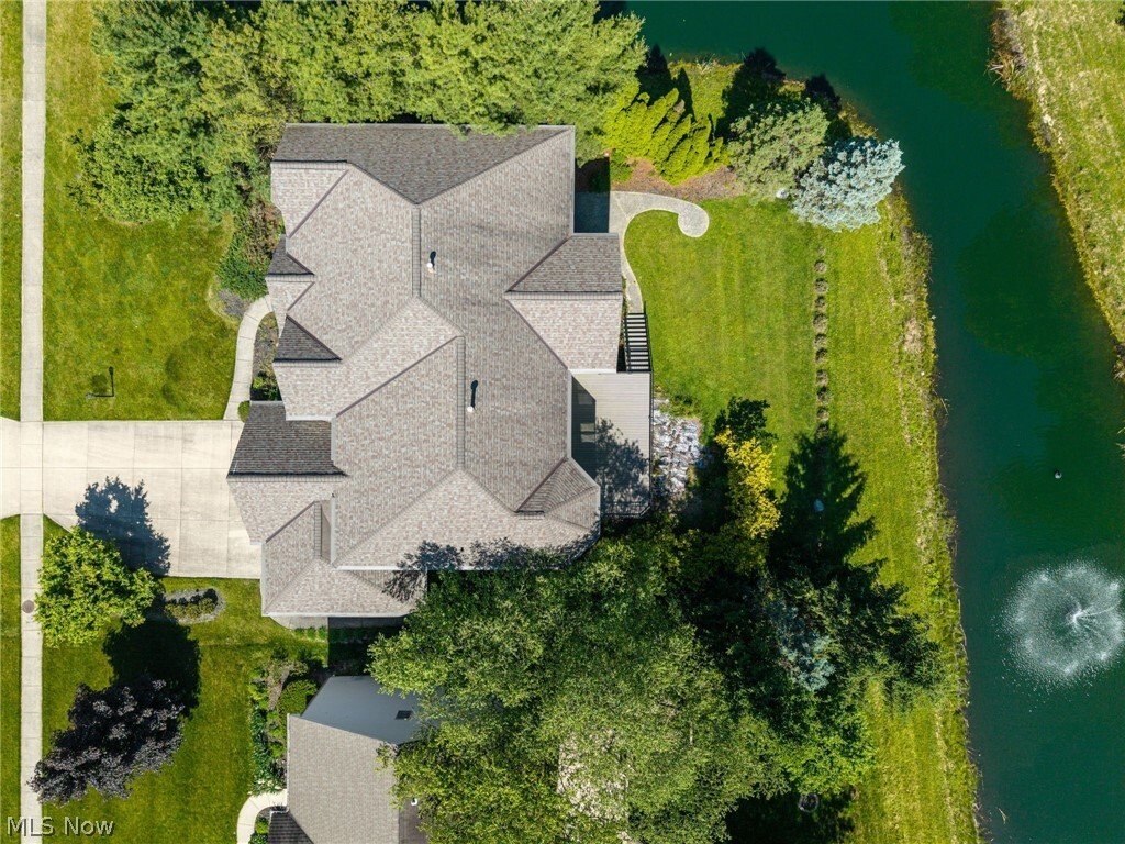 House in Strongsville, Ohio, United States 4 - 18072076