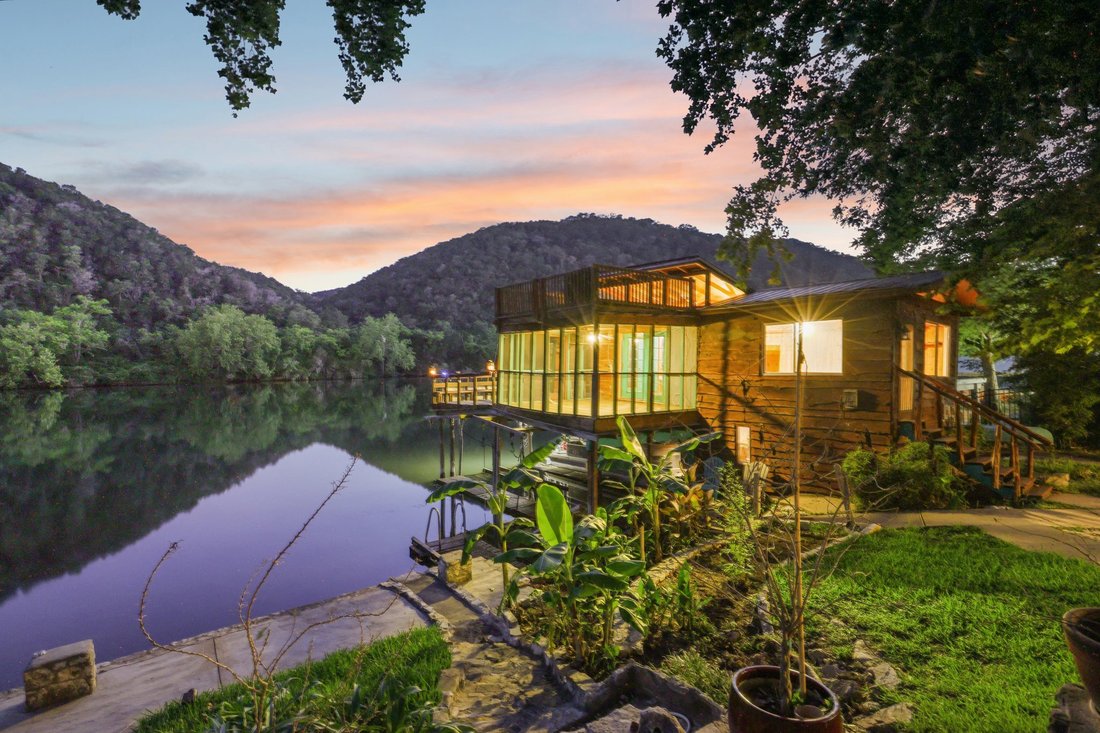 Land in Austin, Texas, United States 1 - 18072068