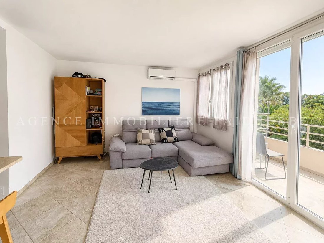 Apartment in Zone Ouest Urbaine, Saint-Tropez, France 2 - 18073207