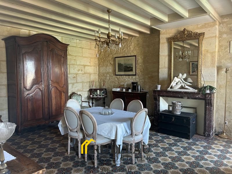 House in Nord Est, Saint-André-de-Cubzac, France 2 - 18072474