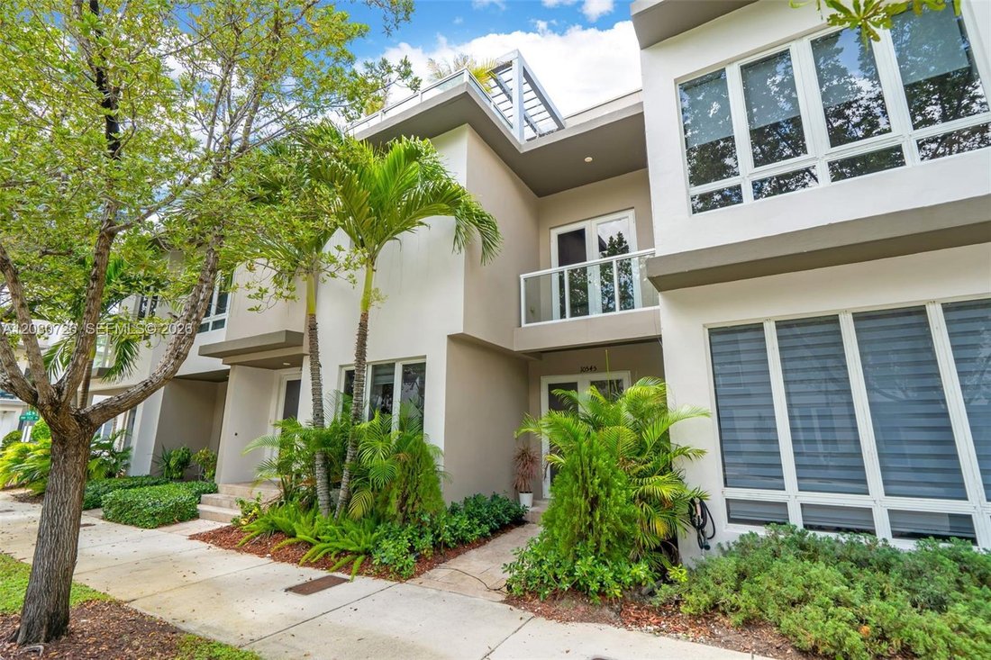 House in Doral, Florida, United States 3 - 18078689