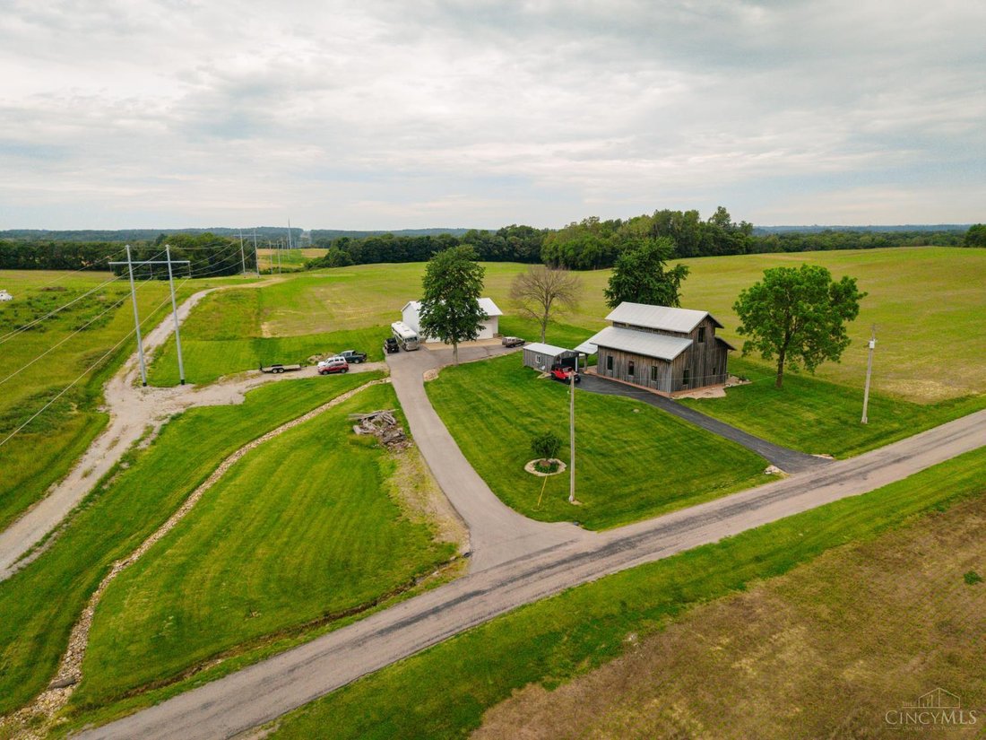 House in Hillsboro, Ohio, United States 2 - 18071120