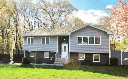 Casa a Spring Valley, New York, Stati Uniti 1